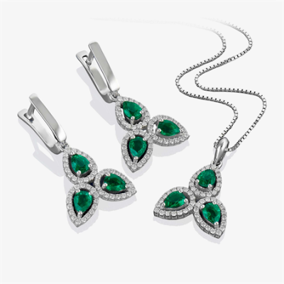 ست گردبند و گوشواره زمرد